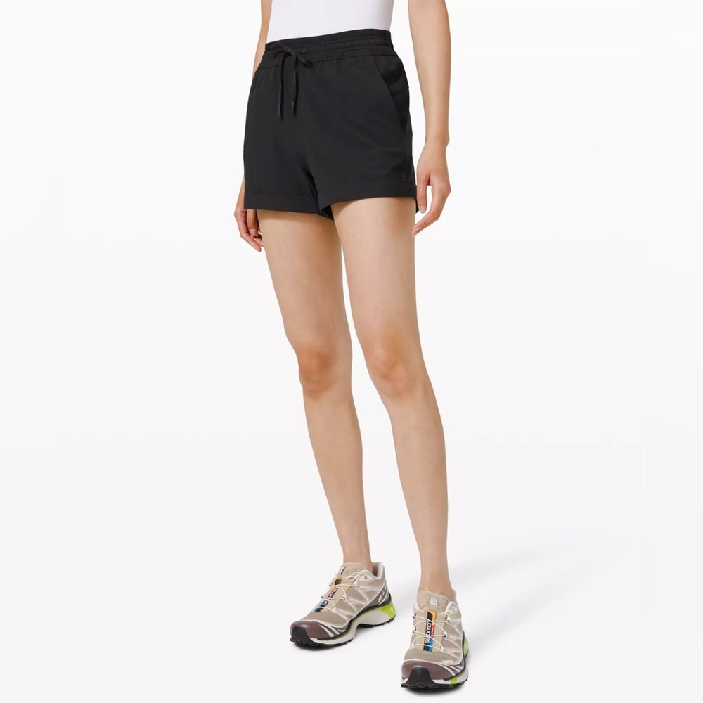 Spring breakaway short 3.5”
